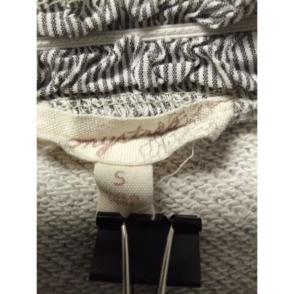 Mystree Women's Faux Layered Look Grey Sweatshirt Size Small - Picture 5 of 6